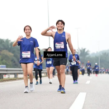 Runner Photo 7417782