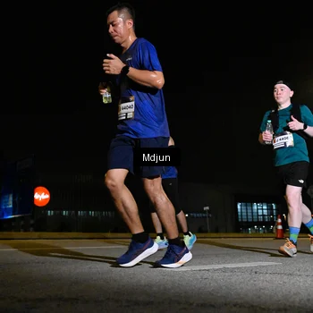 Runner Photo 7417783