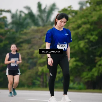 Runner Photo 7417787