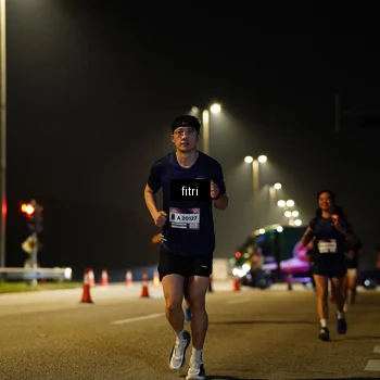 Runner Photo 7417792