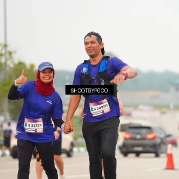 Runner Photo 7417811