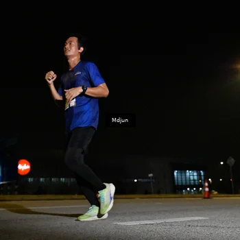 Runner Photo 7417833