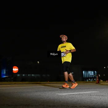 Runner Photo 7417838