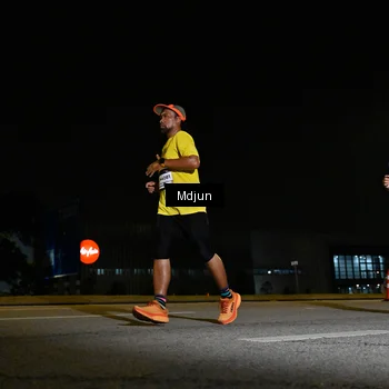 Runner Photo 7417858