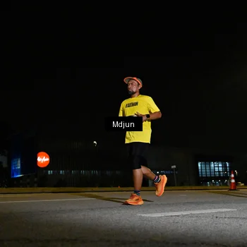 Runner Photo 7417863