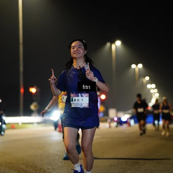 Runner Photo 7417871