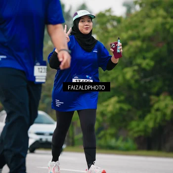 Runner Photo 7417872