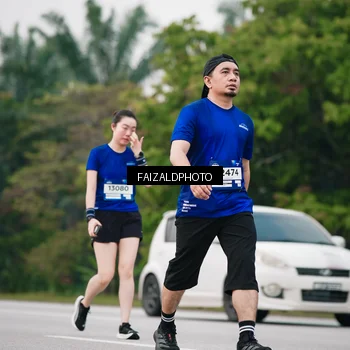 Runner Photo 7417873