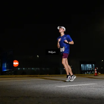 Runner Photo 7417875