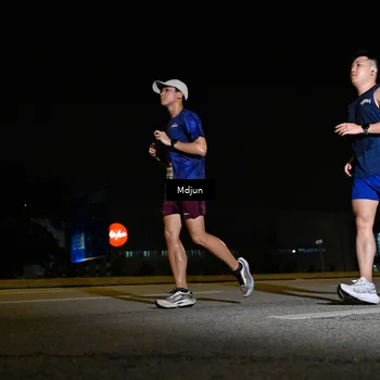 Runner Photo 7417885