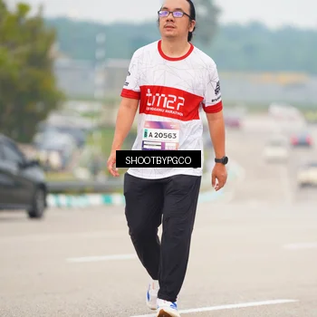 Runner Photo 7417891