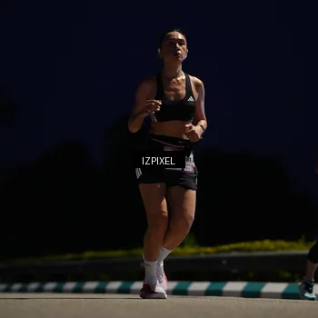 Runner Photo 7417896