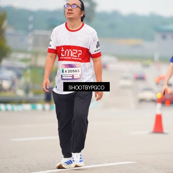Runner Photo 7417900