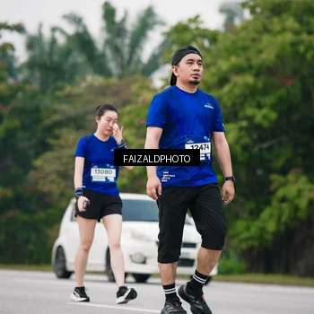 Runner Photo 7417908
