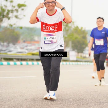 Runner Photo 7417923