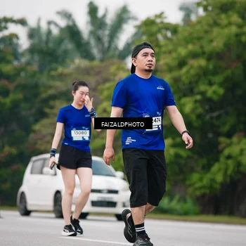 Runner Photo 7417928