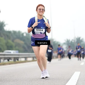 Runner Photo 7417939