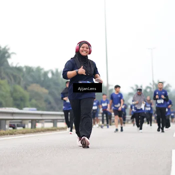 Runner Photo 7417957
