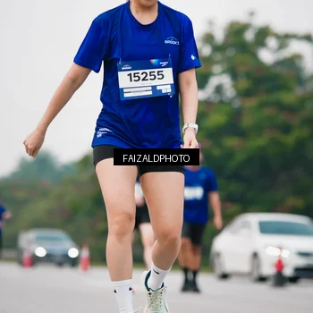 Runner Photo 7417985