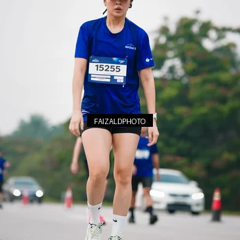 Runner Photo 7417990