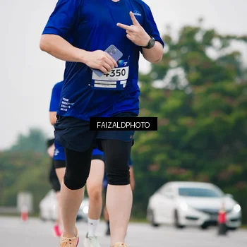 Runner Photo 7417996