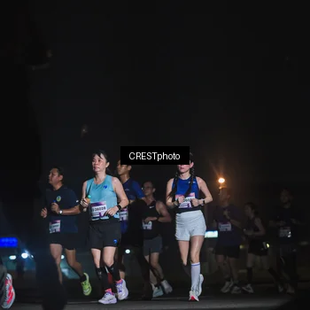 Runner Photo 7418022