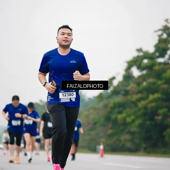 Runner Photo 7418048