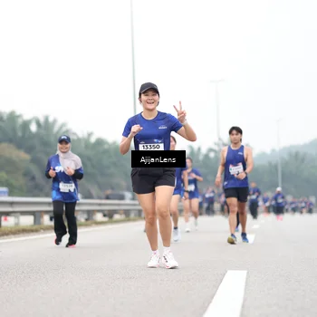Runner Photo 7418063