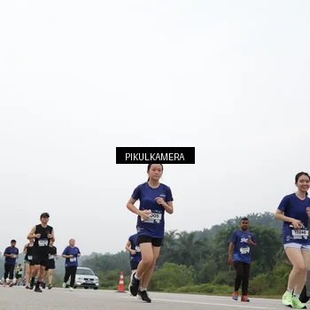 Runner Photo 7418071