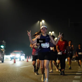 Runner Photo 7418078