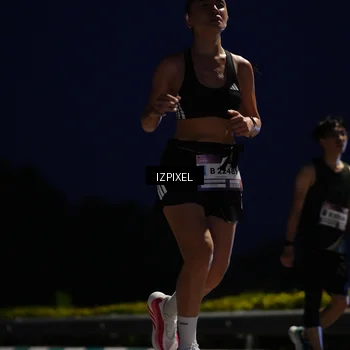 Runner Photo 7418082