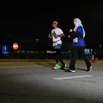 Runner Photo 7418106