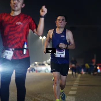 Runner Photo 7418112