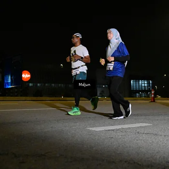 Runner Photo 7418117