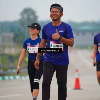 Runner Photo 7418134