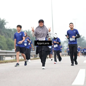 Runner Photo 7418141