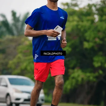 Runner Photo 7418142