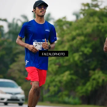 Runner Photo 7418151