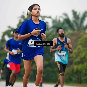 Runner Photo 7418160