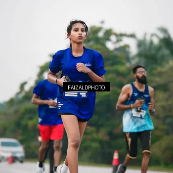 Runner Photo 7418163