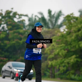 Runner Photo 7418168