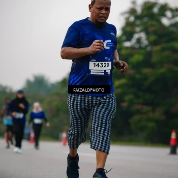 Runner Photo 7418185