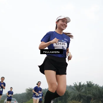 Runner Photo 7418194