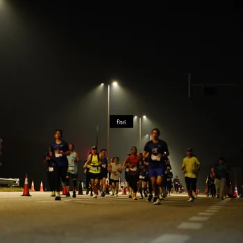 Runner Photo 7418203