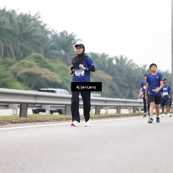 Runner Photo 7418213