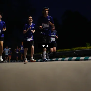 Runner Photo 7418220