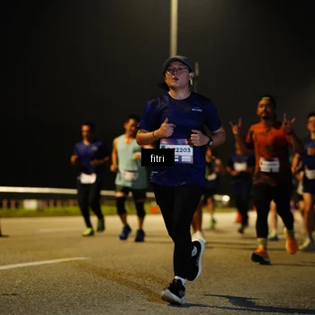Runner Photo 7418221