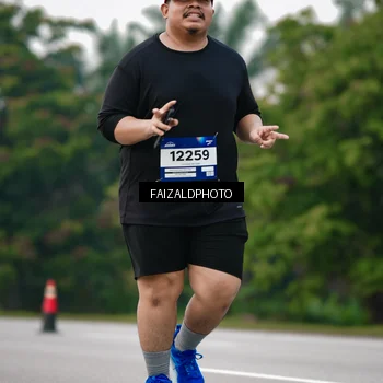 Runner Photo 7418222