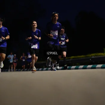 Runner Photo 7418227