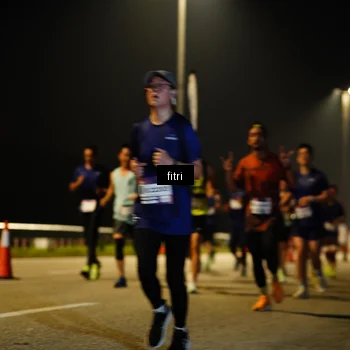 Runner Photo 7418247